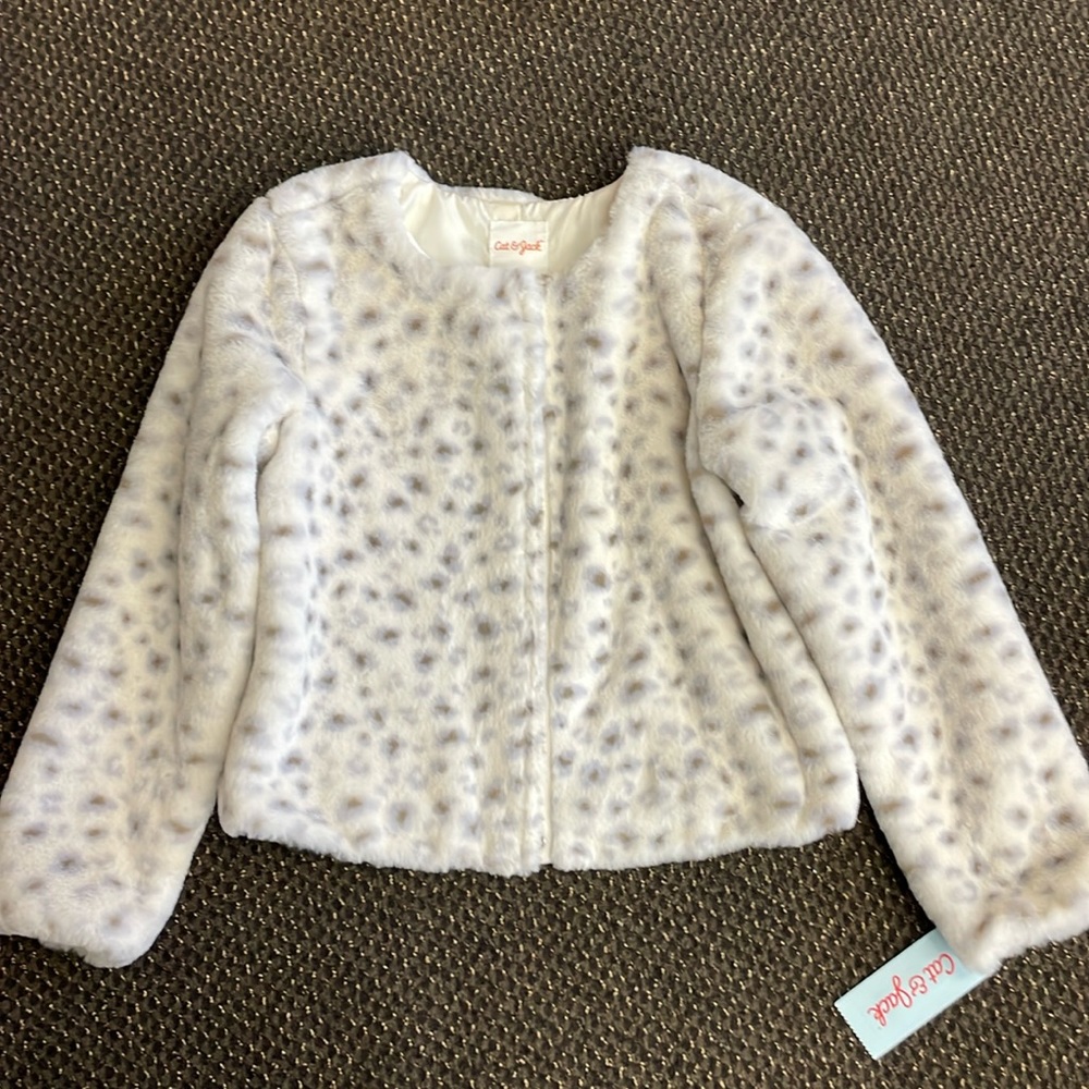 Girls Cat & Jack button up fur jacket NWT size M 7/8
